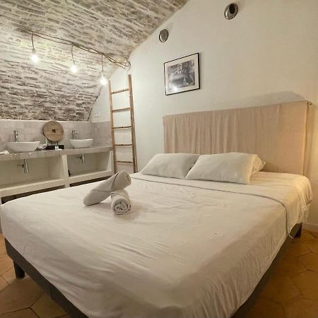 Residence Les Hauts De Saint Charles Marseille Exterior photo