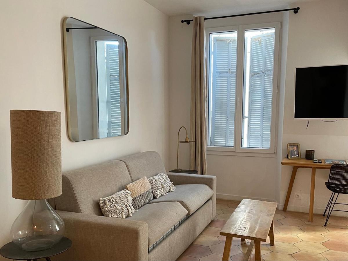 Residence Les Hauts De Saint Charles Marseille Exterior photo