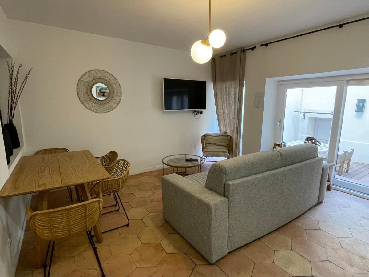 Residence Les Hauts De Saint Charles Marseille Exterior photo